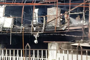 Kolkata Car Showroom Fire: कोलकाता के बांकरा में कार शोरूम में भीषण आग, 22 नई कारें जलीं, 8 कारें क्षतिग्रस्त