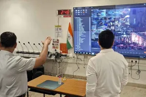 मंडलायुक्त ने काशी पहुँच कर व्यवस्थाओं का लिया जायजा