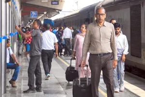 Railway Station Drinking Water: भारतीय रेलवे का विशेष सफाई अभियान, स्टेशनों पर साफ और सुरक्षित पेयजल सुनिश्चित करने पर जोर