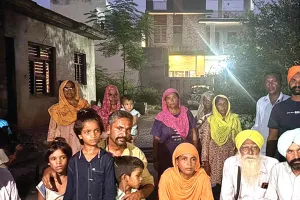 डेरा श्रद्धालुओं ने 7 माह से लापता मानसिक रूप से विक्षिप्त महिला को परिजनों से मिलवाया
