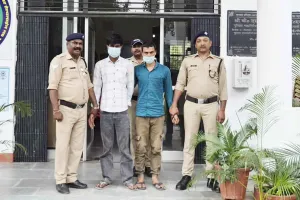 Haridwar Police: कांवड़ मेले के बीच हरिद्वार पुलिस की बड़ी कार्रवाई, नशा तस्कर शहबान व नदीम गिरफ्तार