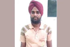 Honesty: छिन्द्रपाल इन्सां ने सोने की अंगूठियां लौटाकर पेश की ईमानदारी की मिसाल