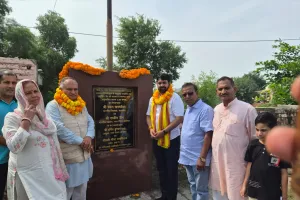 Sonipat News:राठधना गांव में 2. 89 करोड रुपए के विकास कार्य का विधायक व मेयर ने किया शिलान्यास। 