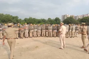 Sonipat Police Mock Drill: आपात परिस्थितियों से निपटने के लिए  दंगा-रोधक दस्तों ने किया मॉक ड्रिल का अभ्यास