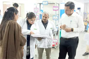 डीसी सचिन गुप्ता ने नारायणगढ़ अस्पताल का किया औचक निरीक्षण