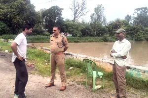 नहर में लापता वंश की तलाश तेज, गोताखोरों ने संभाला मोर्चा