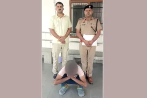 Theft News: मोटर की तार व बैटरी चोरी करने का आरोपी गिरफ्तार