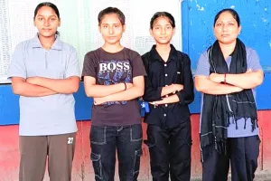 Football Competition: झरोठी की तीन बेटियों का राज्य स्तरीय फुटबॉल प्रतियोगिता के लिए चयन