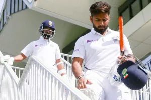 Rishabh Pant: ऋषभ पंत वनडे टीम से बाहर, आकाश चोपड़ा हैरान