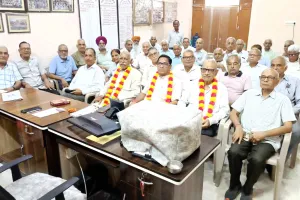 Pensioners News: आयुर्वेदिक दवाएं उपलब्ध न करवाने को लेकर जताई नाराजगी 