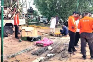 Jodhpur Borewell Accident Update: बोरवेल में फंसे मासूम को निकालने की जद्दोजहद जारी