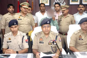 बरनावी के जंगल में बन रहा था मौत का सामान, 40 तमंचे बरामद, एक आरोपी गिरफ्तार