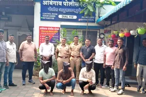Mumbai Crime News: नवी मुंबई में युवक पर जानलेवा हमला, फायरिंग के मामले में पुणे से 3 गिरफ्तार