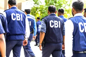 रिश्वतखोरी मामले में दिल्ली पुलिस का सब-इंस्पेक्टर गिरफ्तार, 80 हजार रुपये लेते CBI ने पकड़ा