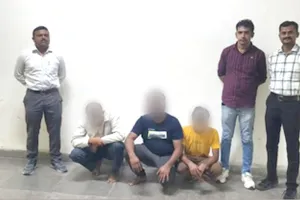 बुजुर्ग से 19.60 लाख की ठगी, पैसे दोगुने करने का दिया झांसा; गुजरात में 3 आरोपी गिरफ्तार
