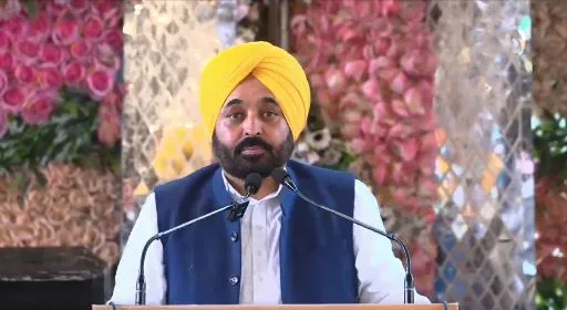 Punjab News: पंजाब पुलिस में 1,746 युवाओं को मिली सरकारी नौकरी, मुख्यमंत्री मान ने सौंपे नियुक्ति पत्र