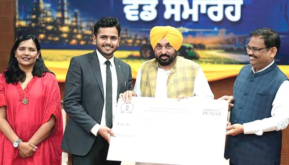 देश का स्टार्टअप हब बन रहा पंजाब, 31 स्टार्टअप्स को सौंपी 1.07 करोड़ की सीड ग्रांट