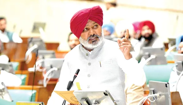 Punjab News: पंजाब सरकार ने 619 महिला स्वास्थ्य कर्मियों की भर्ती को दी मंजूरी 