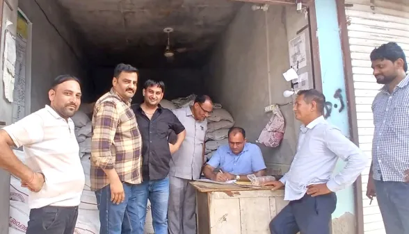 CM Flying Raid: सरसा के राशन डिपो पर सीएम फ्लाइंग की रेड, जांच में जुटी टीम