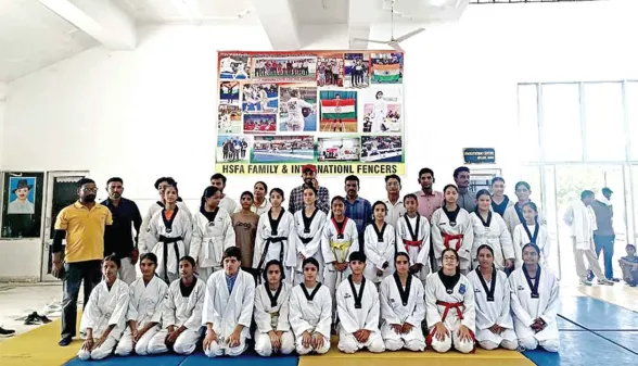 Taekwondo Competition: ताइक्वांडो में शाह सतनाम जी गर्ल्स स्कूल की यशरीत ने जीता गोल्ड