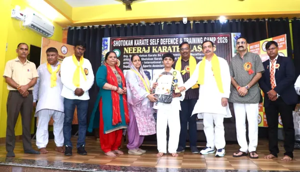 कराटे कैंप में सेंट जेवियर्स वर्ल्ड स्कूल के छात्रों ने दिखाई प्रतिभा, विद्यालय पहुंचने पर हुआ उत्साहवर्धन