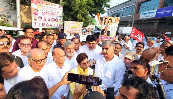 कांग्रेस ने पैदल मार्च निकाल मुख्य चुनाव आयुक्त ज्ञानेश कुमार का मांगा इस्तीफा