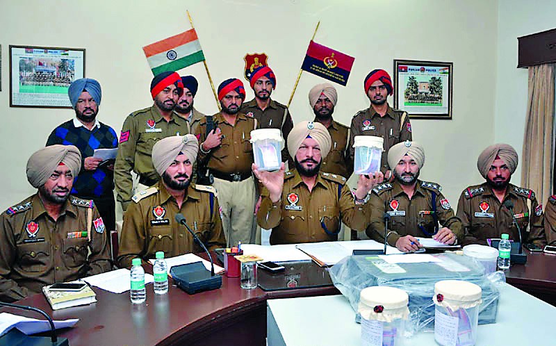 जाली नोट बनाने वाले गिरोह का भंडाफोड़