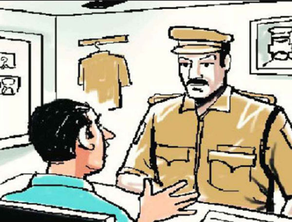 अवैध वसूली करता फर्जी अधिकारी गिरफ्तार