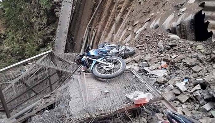 उत्तराखंड में पुल ढहने से दो की मौत, दो घायल