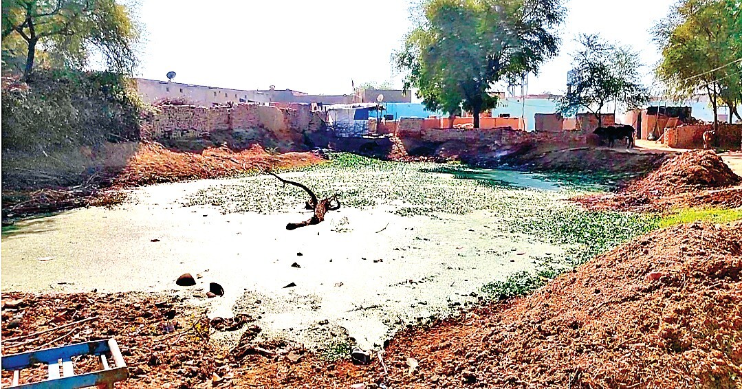 अबोहर : गांव शेरगढ़ बुनियादी सुविधाओं से 72 सालों से वंचित