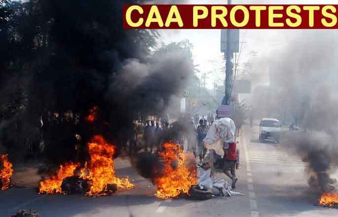 CAA protests: आरजेडी के बंद से थमा बिहार, ट्रेनें रोकीं, तोड़फोड़