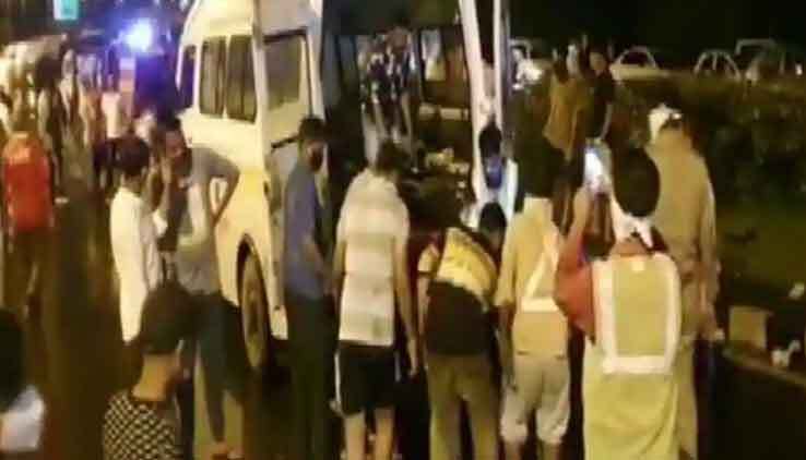 गुजरात में सड़क हादसा, पांच की मौत, चार घायल