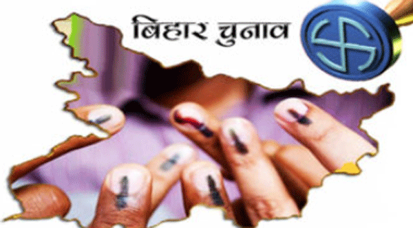 बिहार चुनावी सभाओं में आमजन के मुद्दे गायब