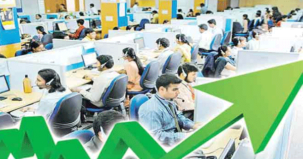 अक्टूबर में सेवा पीएमआई आठ महीने के उच्चतम स्तर पर