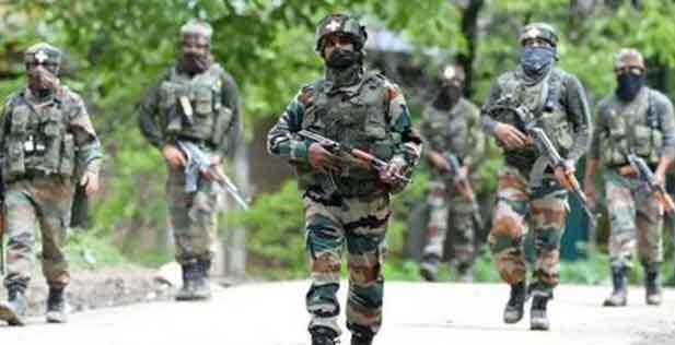 दक्षिण कश्मीर में आतंकवादियों का सुरक्षाबलों पर हमला