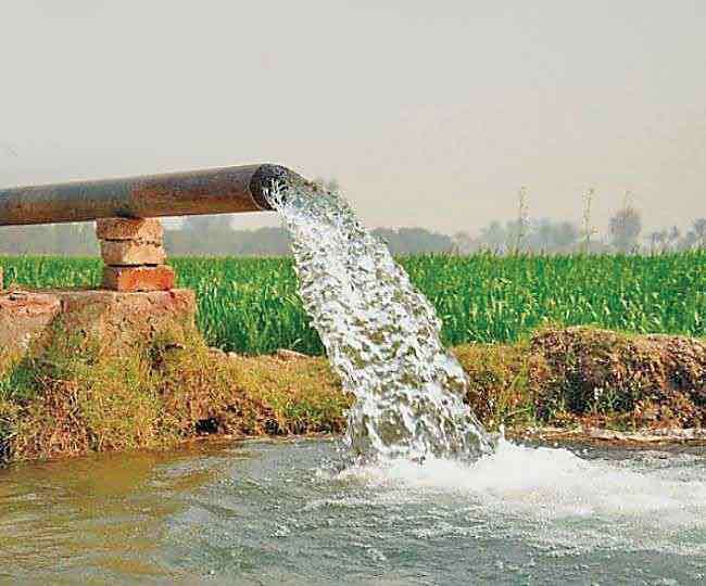 सबमर्सिल से निकल रहा उबलता पानी