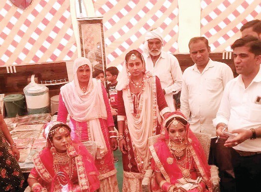 पांच गरीब कन्याओं की शादी करवाकर पेश की मानवता की सच्ची मिसाल