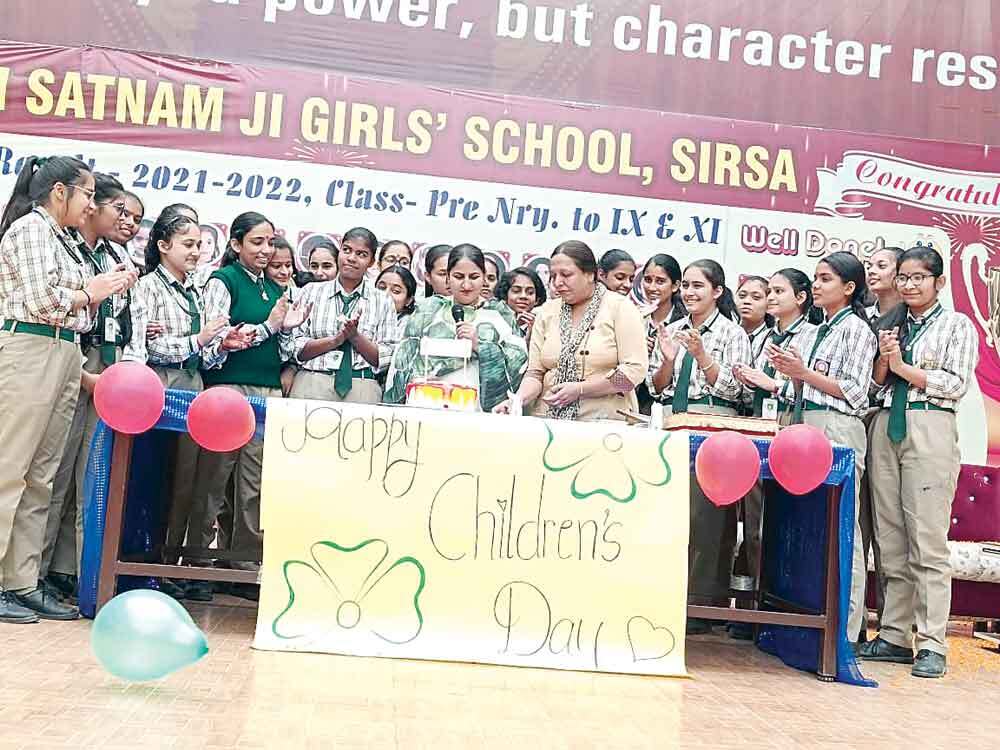 शाह सतनाम जी गर्ल्स स्कूल की छात्राओं ने दिखाई प्रतिभा