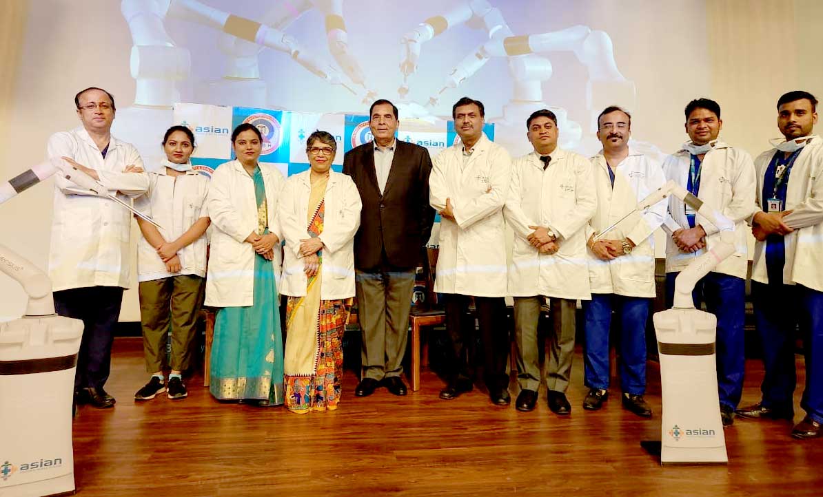 फरीदाबाद में पहला थ्री डी एडवांस्ड मिनिमल एक्सेस सर्जिकल रोबोट लांच