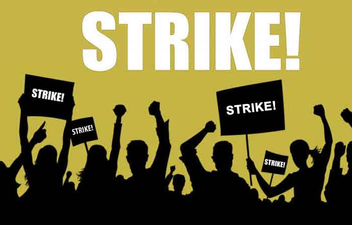 डबवाली नगर परिषद में कार्यरत कच्चे, पक्के व ठेके पर लगे कर्मचारी हड़ताल पर डटे 
