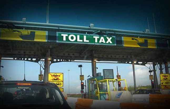 Toll Plaza Workers; टोल वर्करों का धरना चौथे दिन रहा जारी