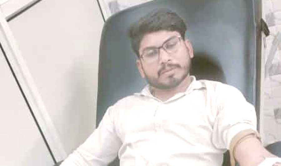 जिंदगी के लिए तड़प रहा था मरीज, जैसे ही डेरा अनुयायी को पता चला तुरंत जाकर किया रक्तदान