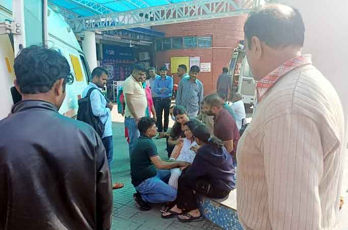 चंडीगढ़ में कॉलेज की छत से गिरी छात्रा, मौत