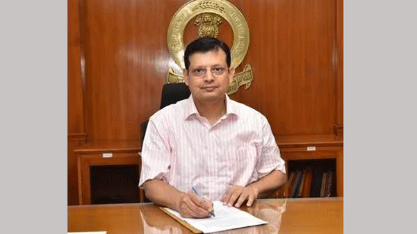 पदभार संभालते ही एक्शन में दिखे पंजाब के नए मुख्य सचिव अनुराग वर्मा…