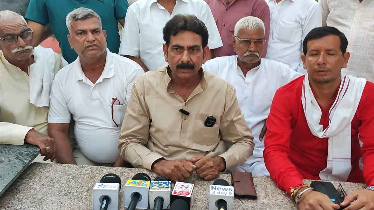 मीरापुर में गुर्जर समाज की बैठक, भाजपा की उपेक्षा से नाराज होकर समाजवादी पार्टी को समर्थन का ऐलान