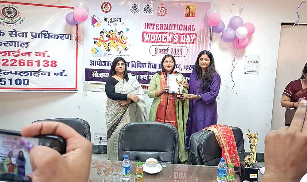 करनाल की सेवादार रूबी इन्सां को जिला विधिक सेवा प्राधिकरण ने किया सम्मानित