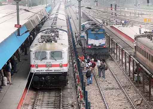 Tirupati Hisar Special Train: तिरूपति-हिसार-तिरूपति स्पेशल रेलसेवा के होंगे दो अतिरिक्त ठहराव अमलनेर और धरणगांव स्टेशनों पर रुकेगी स्पेशन ट्रेन