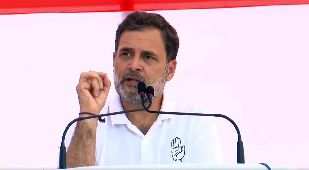 राहुल गांधी ने फिर की पीएम मोदी व अमित शाह पर आपत्तिजनक टिप्पणी
