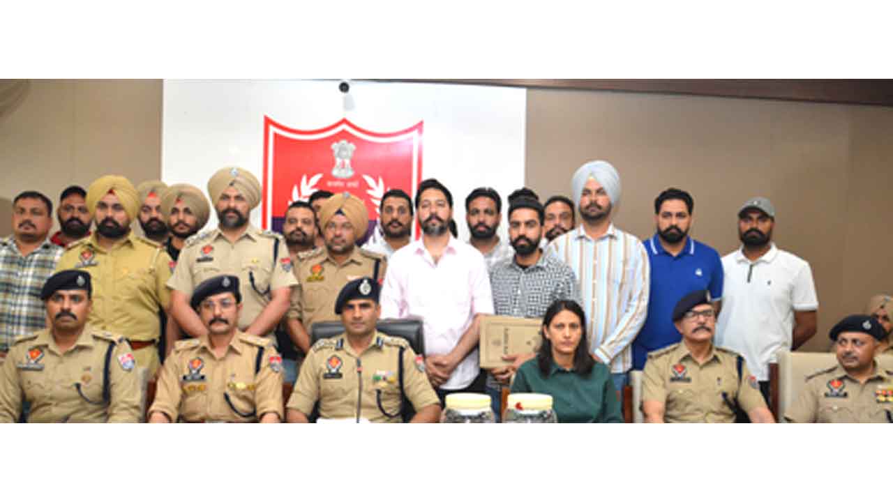 Punjab Railway Track Blast: पंजाब में आतंकी मॉड्यूल का भंडाफोड़, पुलिस ने चार आरोपियों को दबोचा