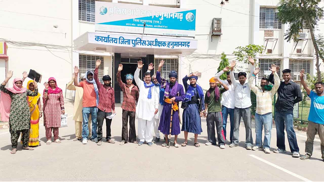 धमकियों से सहमा परिवार, पहुंचे एसपी दरबार